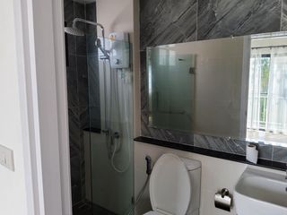 Haus zum Kauf mit 4 Zimmer in Bang Khun Thian, Bangkok