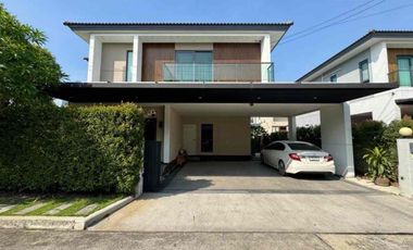 For sale 4 bedrooms house in Bang Khun Thian, Bangkok