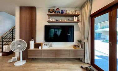 For sale 4 bedrooms house in Bang Khun Thian, Bangkok