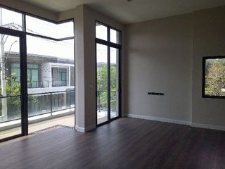 Casa en venta de estudio en Khlong Sam Wa, Bangkok