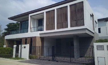 Haus zum Kauf mit Studio in Khlong Sam Wa, Bangkok
