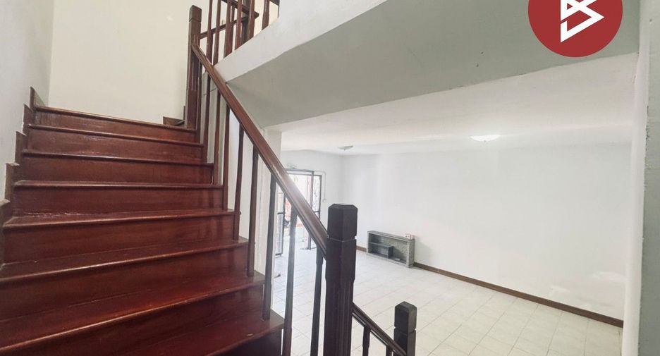 出售 3 卧室 联排别墅 在 Mueang Samut Prakan, Samut Prakan