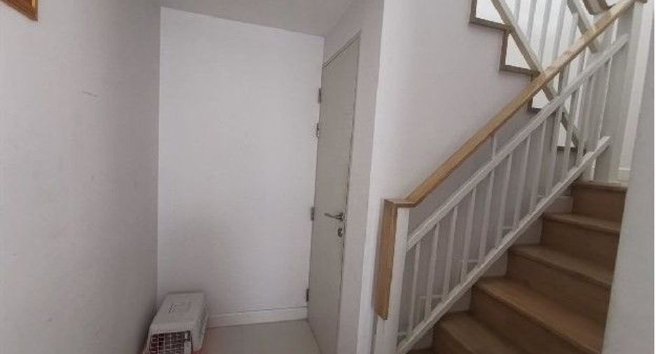 Casa en venta de 4 habitaciones en Bang Khun Thian, Bangkok