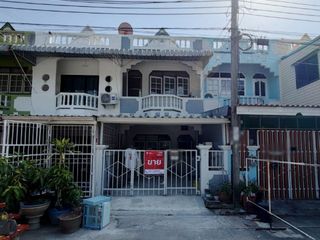 Casa adosada en venta de 2 habitaciones en Nong Khaem, Bangkok