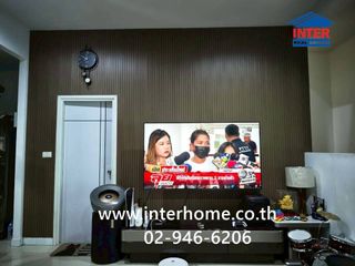 For sale 5 bedrooms townhouse in Mueang Pathum Thani, Pathum Thani