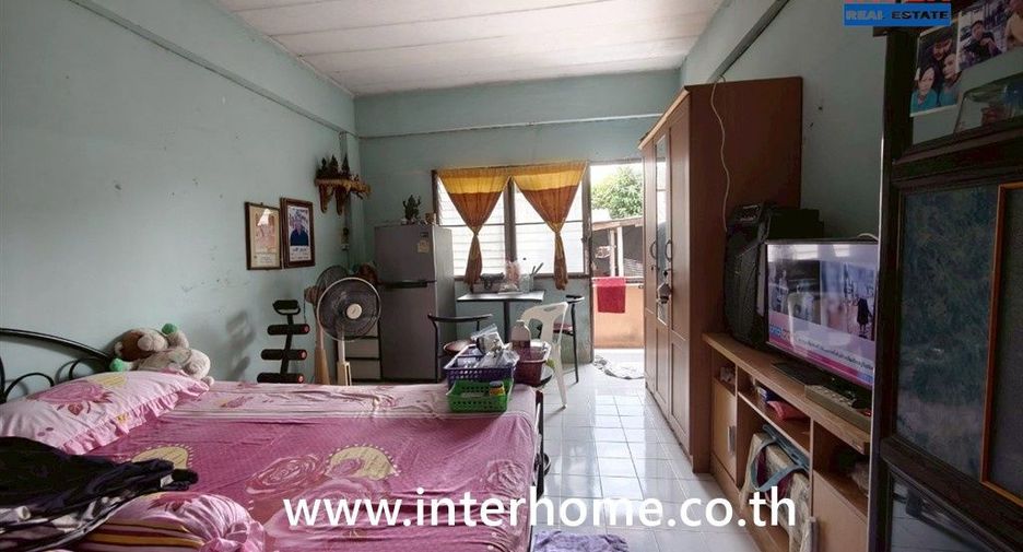 Продажа 20 спальни апартаменты в Mueang Pathum Thani, Патумтани