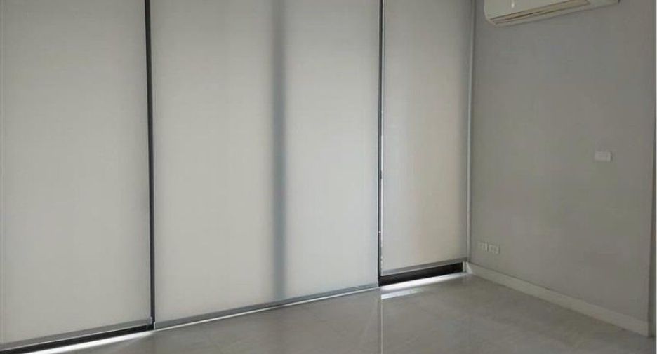 出售 5 卧室 独立屋 在 Lat Phrao, 曼谷