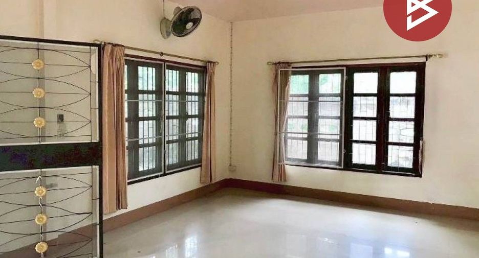 Casa en venta de 3 habitaciones en Mueang Kalasin, Kalasin