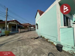 For sale 2 bedrooms townhouse in Si Racha, Chonburi