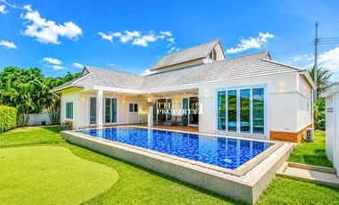 For sale 4 bedrooms villa in Hua Hin, Prachuap Khiri Khan