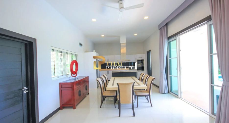 For sale 4 bedrooms villa in Hua Hin, Prachuap Khiri Khan