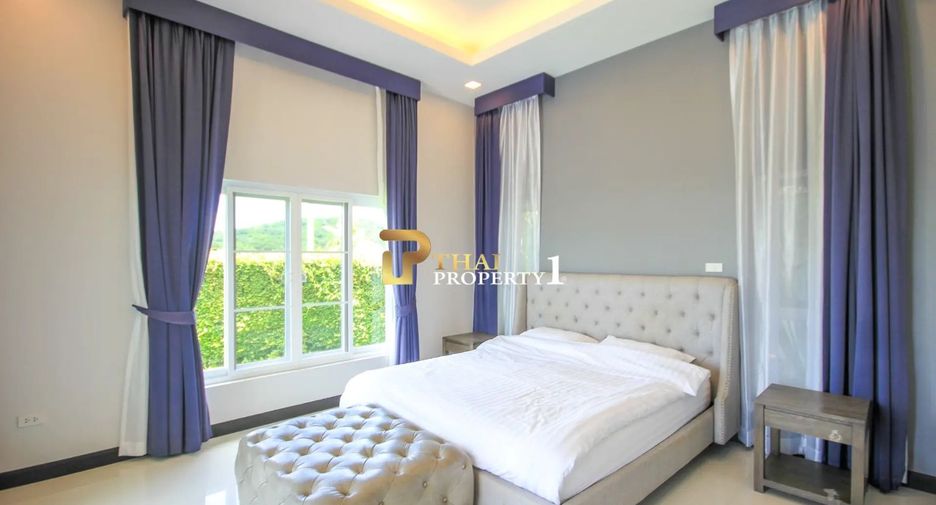 For sale 4 bedrooms villa in Hua Hin, Prachuap Khiri Khan