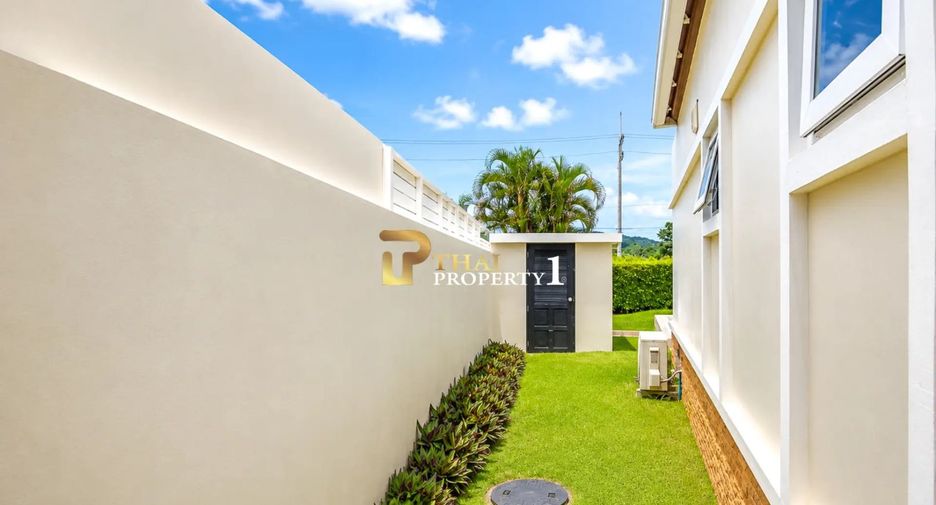 For sale 4 bedrooms villa in Hua Hin, Prachuap Khiri Khan