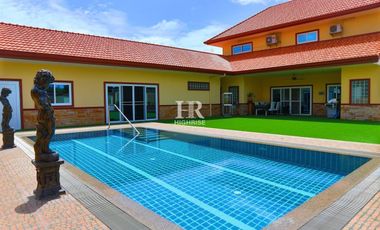 For sale 4 bedrooms villa in Bang Lamung, Chonburi