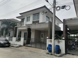 À vendre 3 chambres maison à Lat Krabang, Bangkok