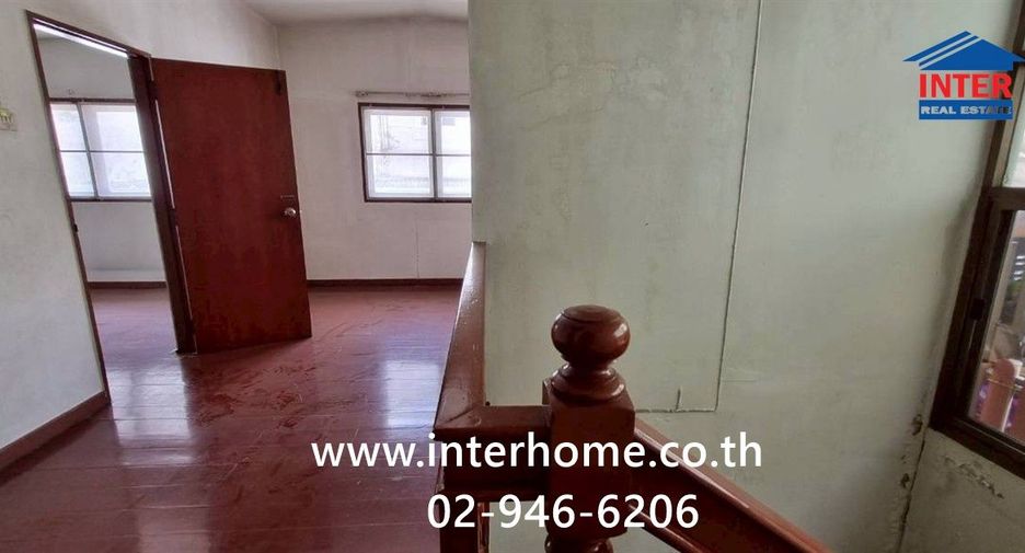 For sale 3 bedrooms house in Din Daeng, Bangkok