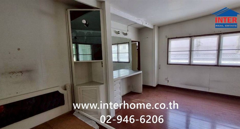 For sale 3 bedrooms house in Din Daeng, Bangkok