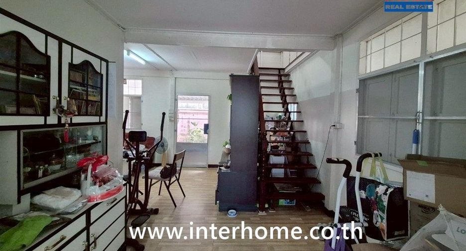 À vendre 5 chambres maison à Bangkok Yai, Bangkok