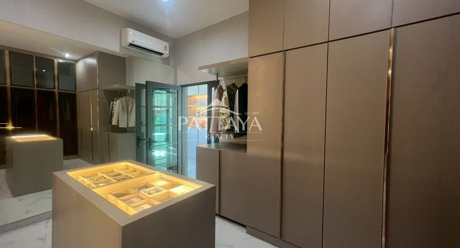 À vendre 4 chambres maison à Bang Lamung, Chonburi
