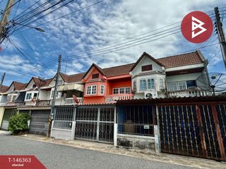 For sale 3 bedrooms townhouse in Ban Bueng, Chonburi