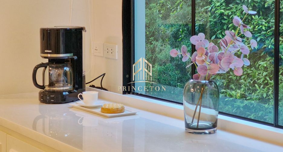 Casa en venta de 4 habitaciones en Saphan Sung, Bangkok
