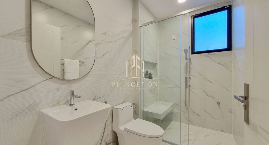 Casa en venta de 4 habitaciones en Saphan Sung, Bangkok