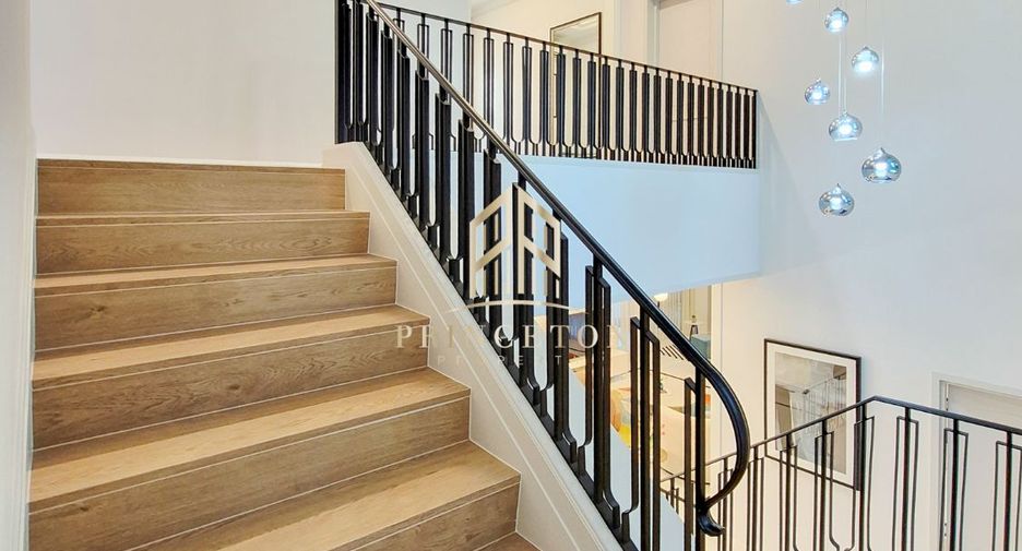 Casa en venta de 4 habitaciones en Saphan Sung, Bangkok