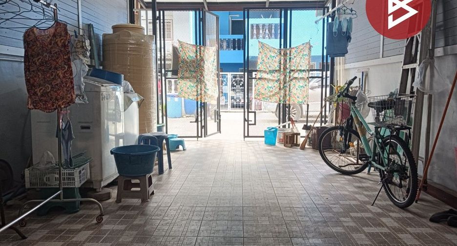 出售 3 卧室 联排别墅 在 Mueang Samut Prakan, Samut Prakan