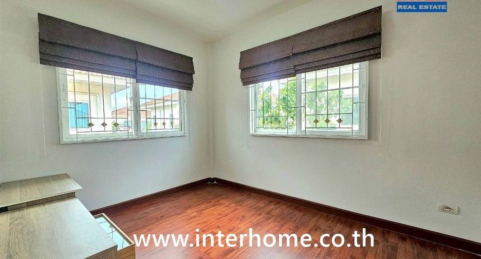For sale 3 bedrooms house in Lam Luk Ka, Pathum Thani