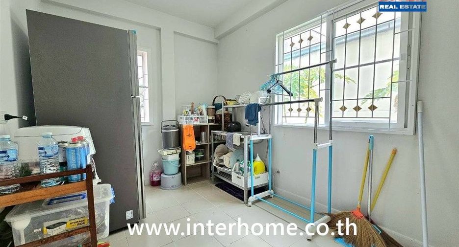 For sale 3 bedrooms house in Lam Luk Ka, Pathum Thani