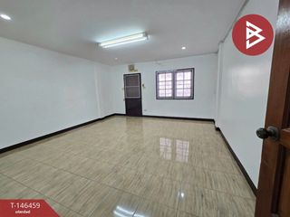 Casa adosada en venta de 4 habitaciones en Bangkok Noi, Bangkok