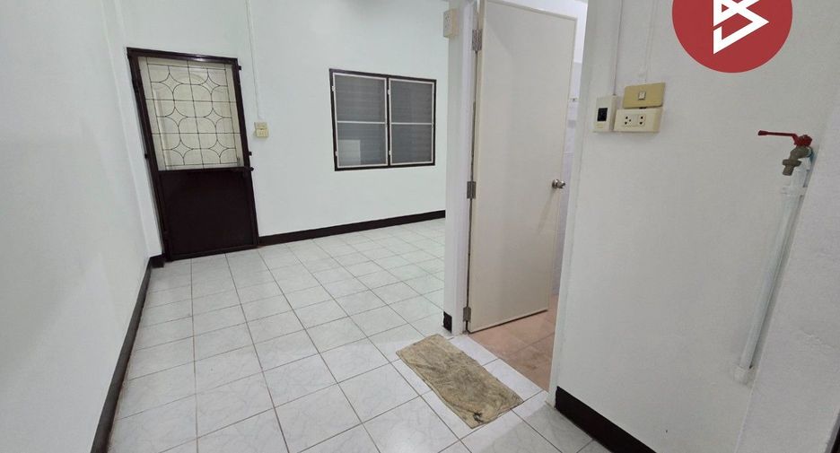 Casa adosada en venta de 4 habitaciones en Bangkok Noi, Bangkok