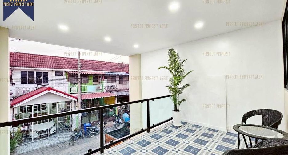 For sale 3 bedrooms townhouse in Bang Yai, Nonthaburi