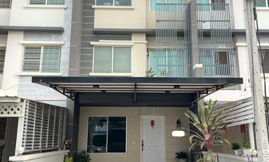 Reihenhaus zum Kauf mit 3 Zimmer in Bang Phli, Samut Prakan