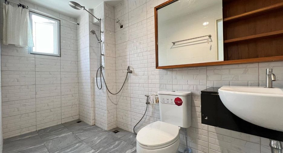Reihenhaus zum Kauf mit 3 Zimmer in Bang Phli, Samut Prakan