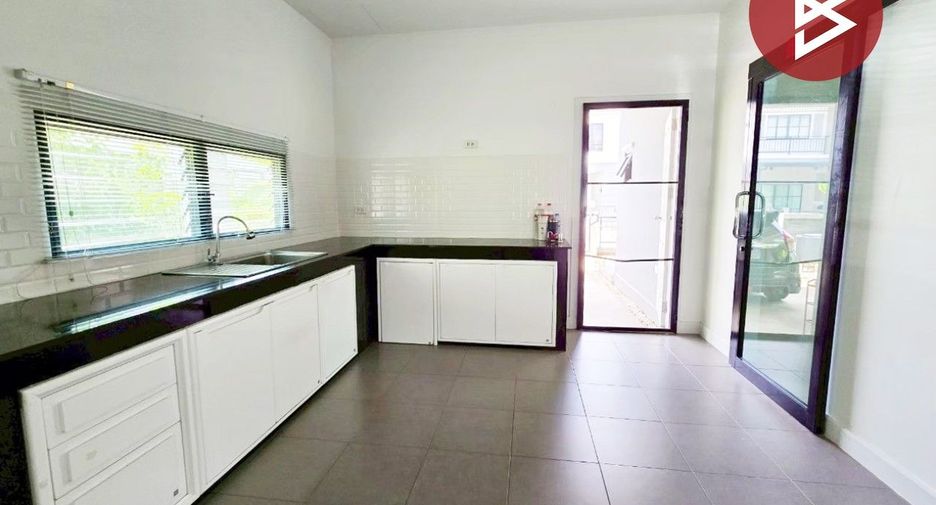 For sale 3 bedrooms house in Bang Pakong, Chachoengsao