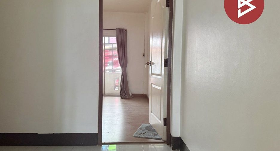 For sale 2 bedrooms retail Space in Mueang Chiang Mai, Chiang Mai