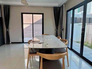 For rent 4 ベッドルーム villa in Bang Lamung, Chonburi