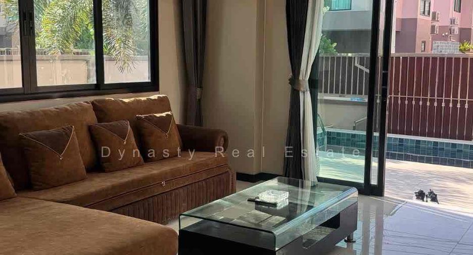 For rent 4 ベッドルーム villa in Bang Lamung, Chonburi