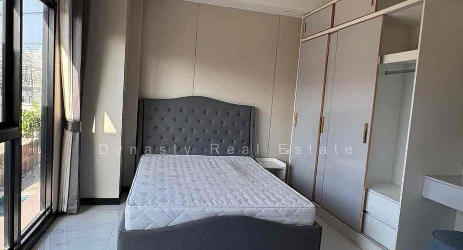 For rent 4 ベッドルーム villa in Bang Lamung, Chonburi