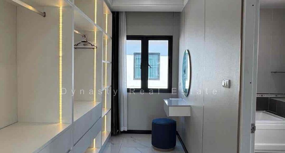For rent 4 ベッドルーム villa in Bang Lamung, Chonburi
