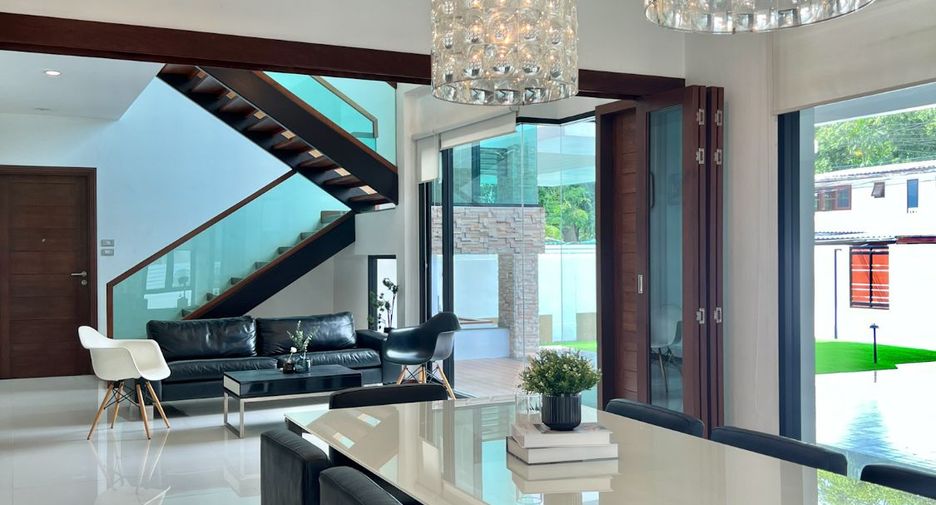 For rent 5 ベッドルーム house in Lak Si, Bangkok