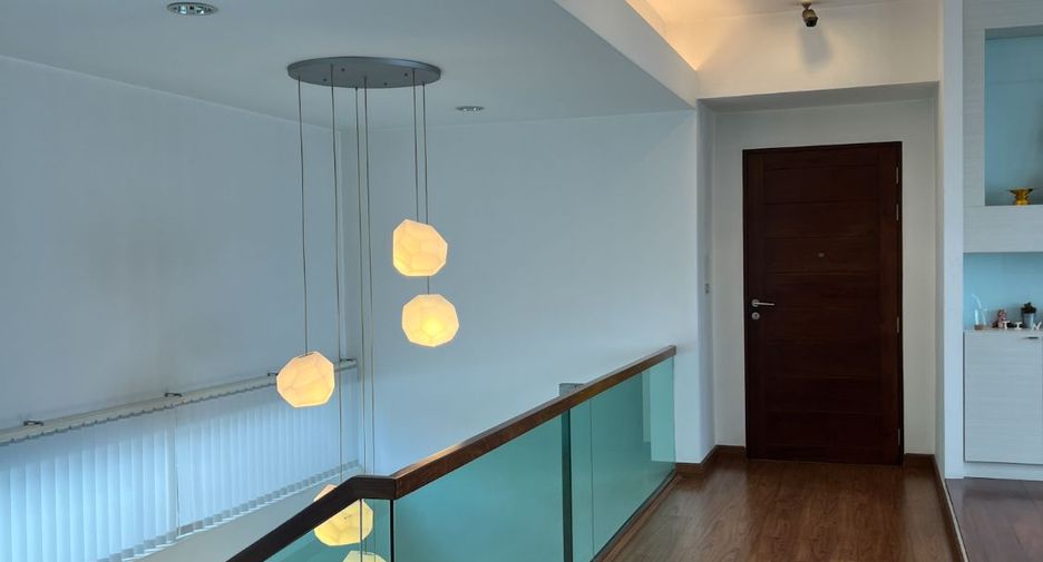 For rent 5 ベッドルーム house in Lak Si, Bangkok