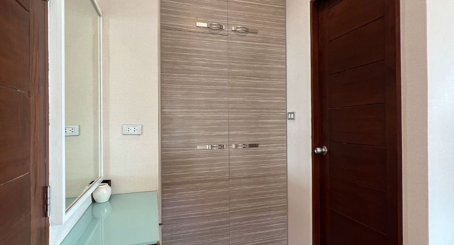For rent 5 ベッドルーム house in Lak Si, Bangkok
