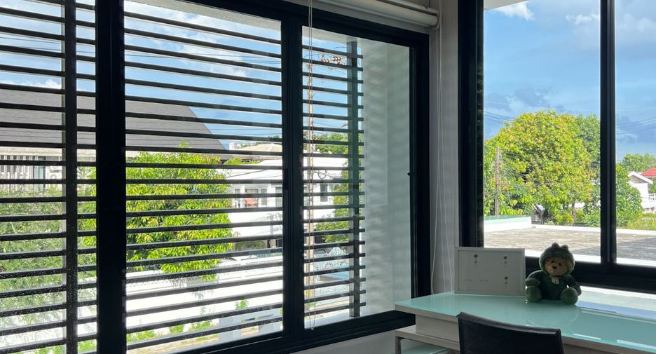 For rent 5 ベッドルーム house in Lak Si, Bangkok