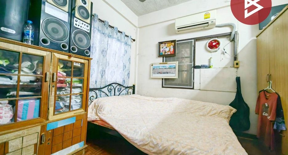 Casa en venta de 6 habitaciones en Nong Khaem, Bangkok