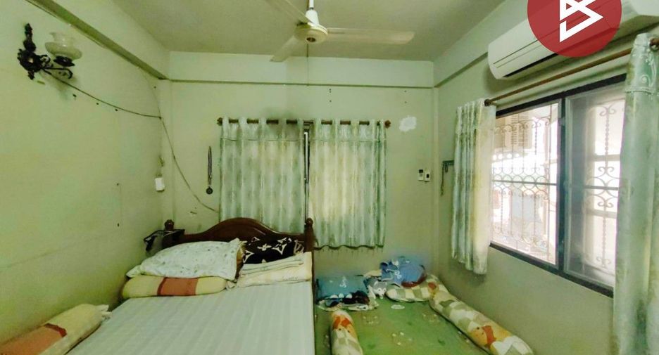 Casa en venta de 6 habitaciones en Nong Khaem, Bangkok