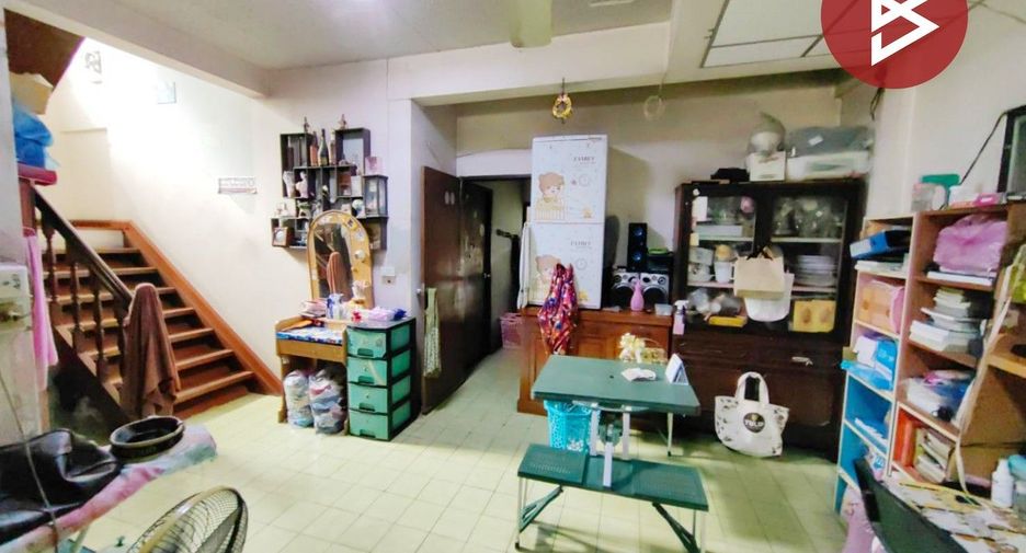 Casa en venta de 6 habitaciones en Nong Khaem, Bangkok