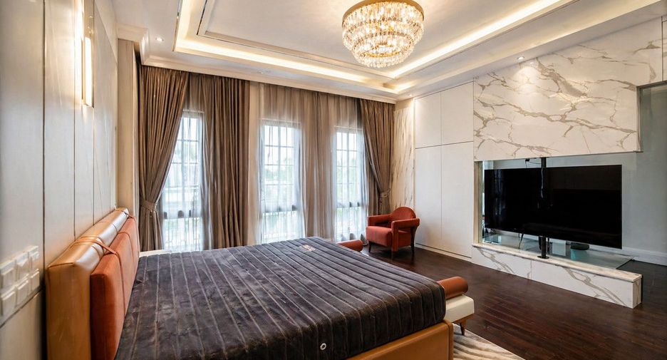 Haus zum Kauf mit 4 Zimmer in Suan Luang, Bangkok