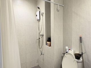 Продажа 1 кровать кондо в Банг Капи, Бангкок